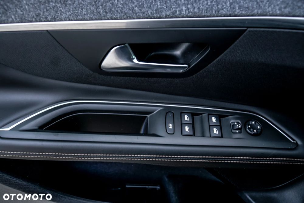 Peugeot 3008 BlueHDi 120 Stop & Start Style - 32