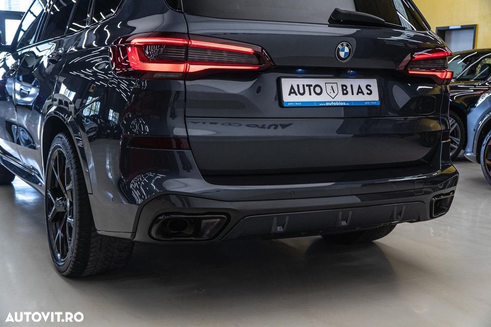 BMW X5 xDrive45e - 38