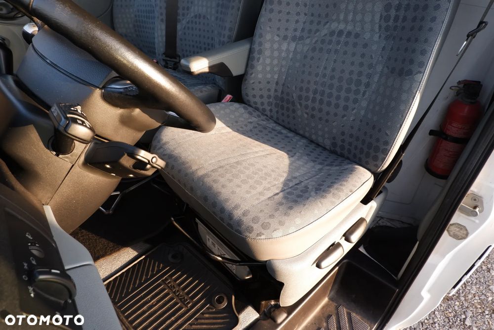 Ford Transit 140 T 350 - 22