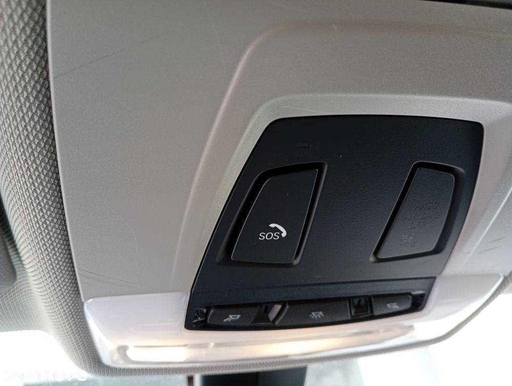 BMW Seria 1 116d Sport Line - 13