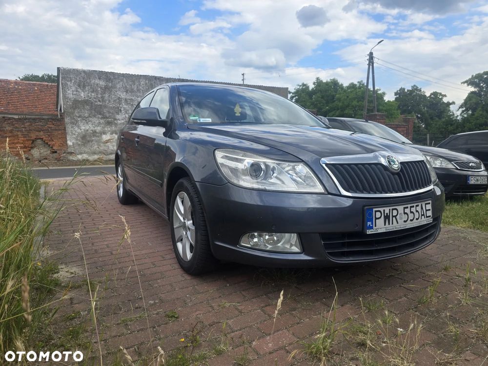 Skoda Octavia 1.4 TSI Ambiente - 2