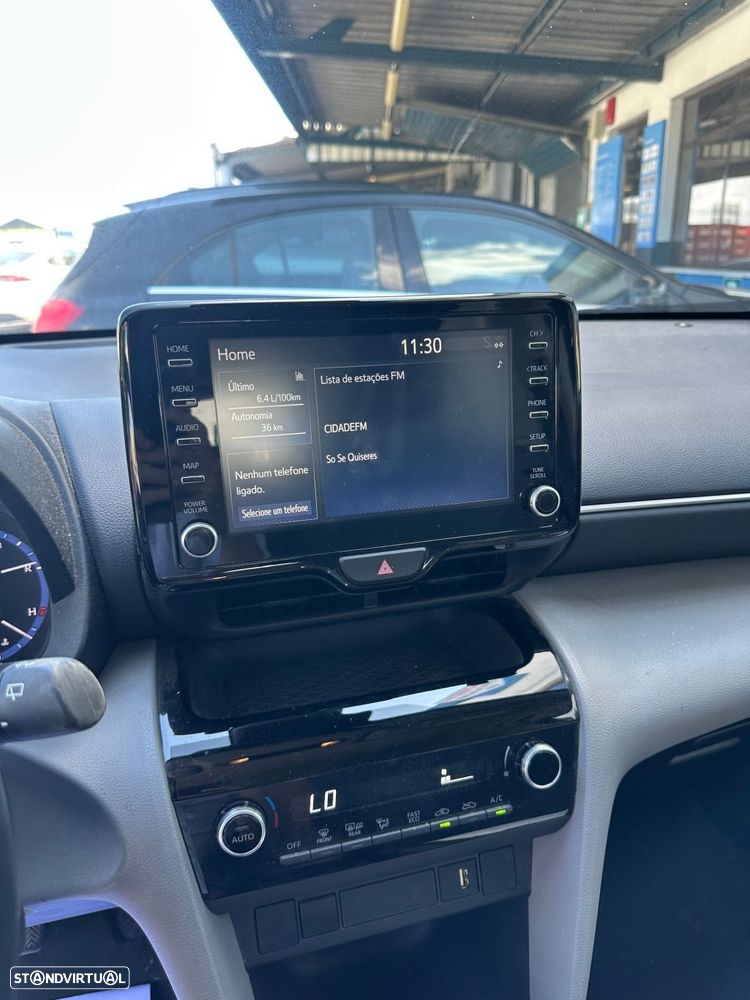 Toyota Yaris Cross 1.5 HDF Comfort Plus - 11