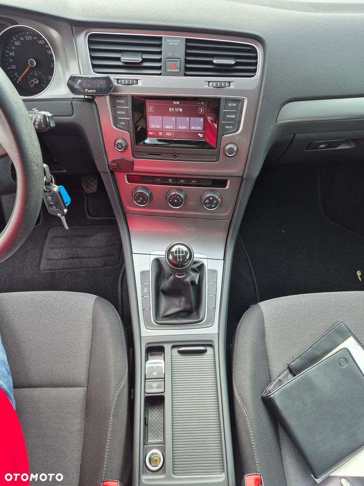Volkswagen Golf 1.6 TDI BMT Highline - 14