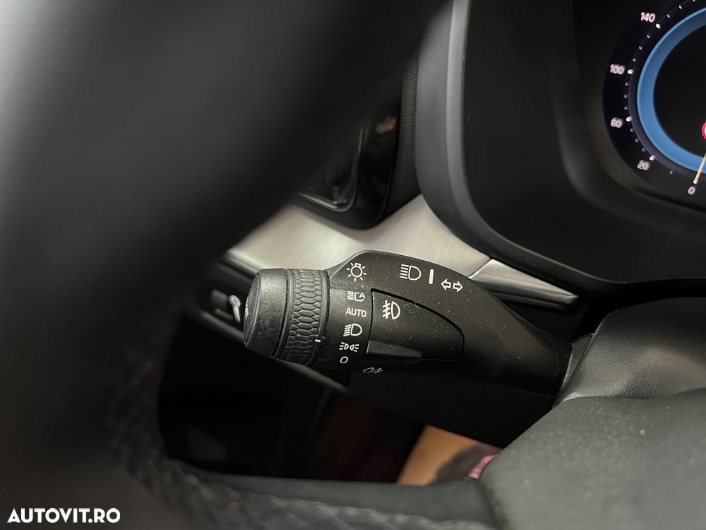 Volvo XC 60 T6 AWD Recharge Geartronic Inscription Expression - 33