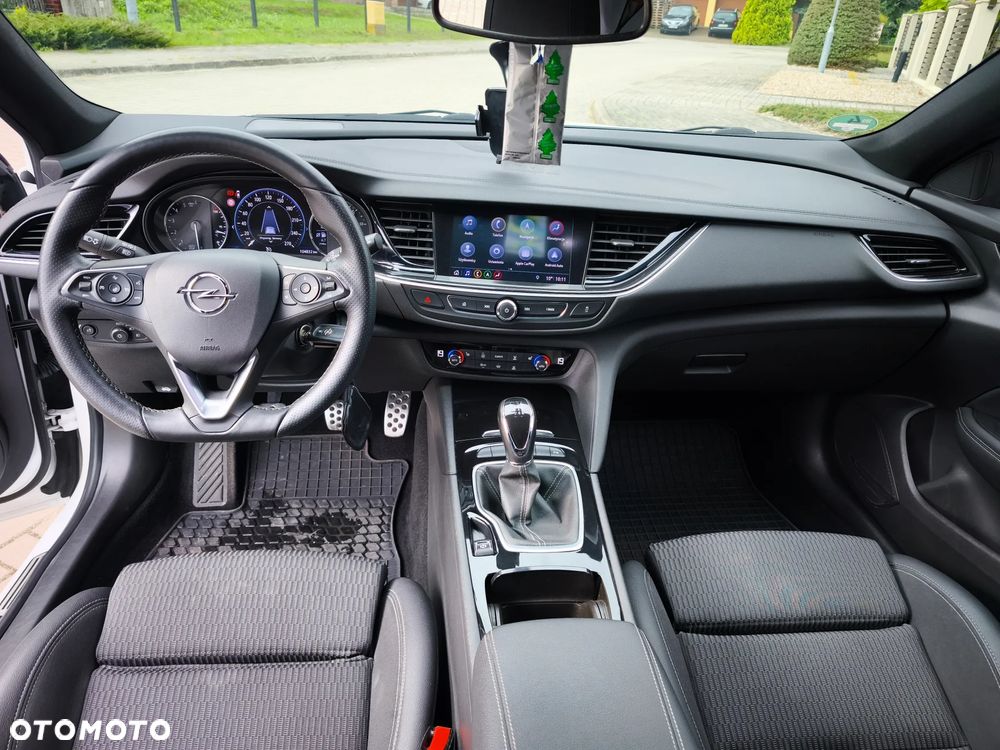 Opel Insignia Sports Tourer 1.6 Diesel Innovation - 20