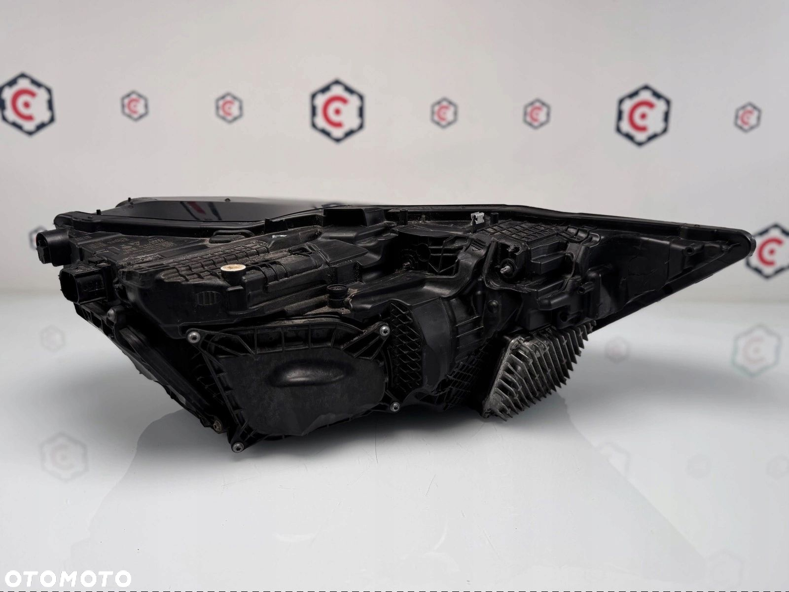 LAMPA LEWA PRZÓD AUDI A6 C8 MATRIX - 6