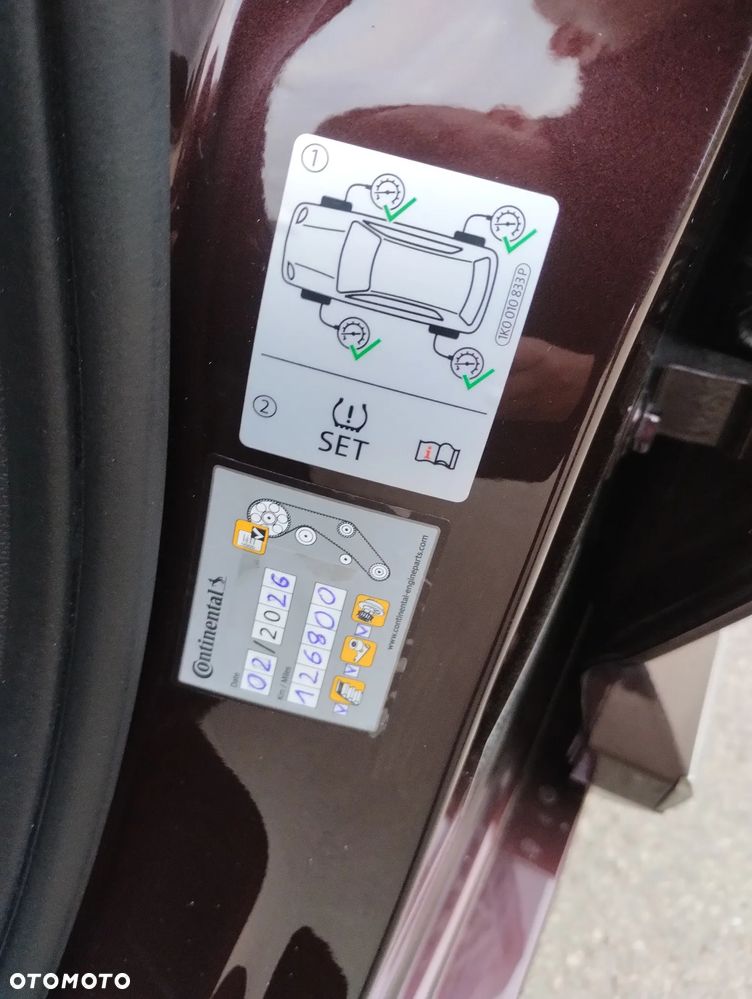 Volkswagen Arteon 2.0 TDI SCR 4Motion DSG R-Line Edition - 29