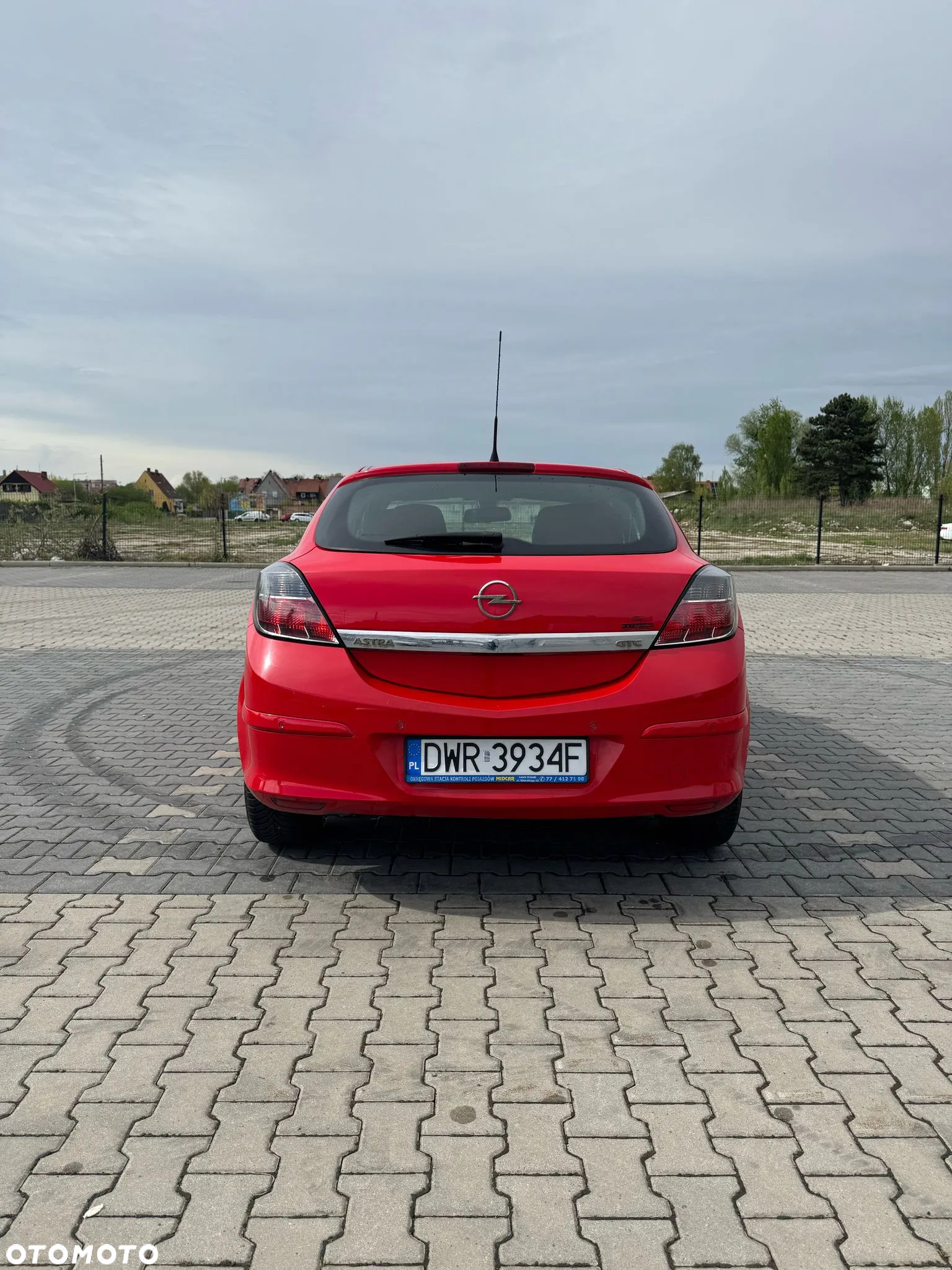Opel Astra III GTC 1.4 111 - 5