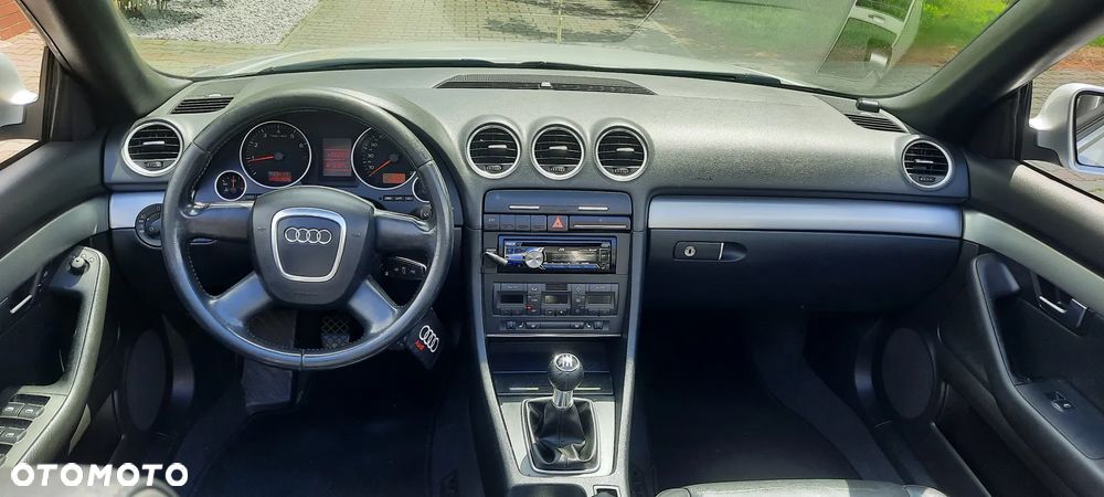 Audi A4 Cabrio - 4