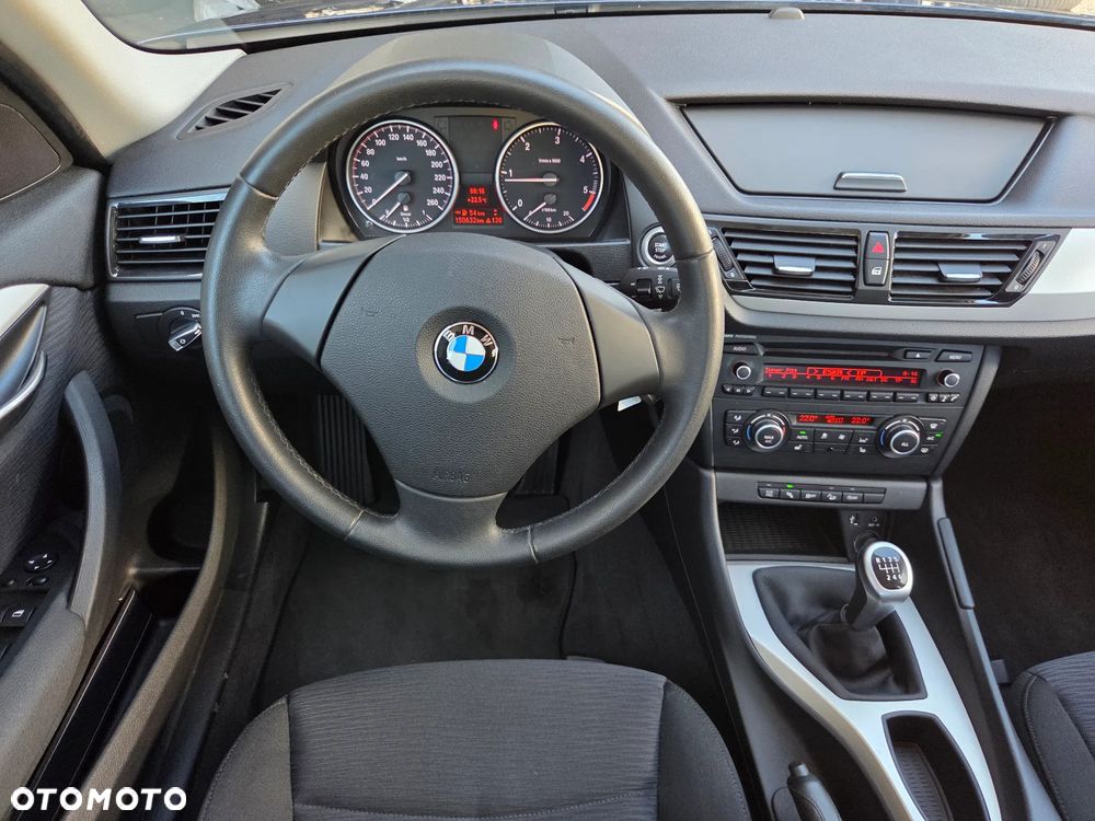 BMW X1 xDrive18d xLine - 19
