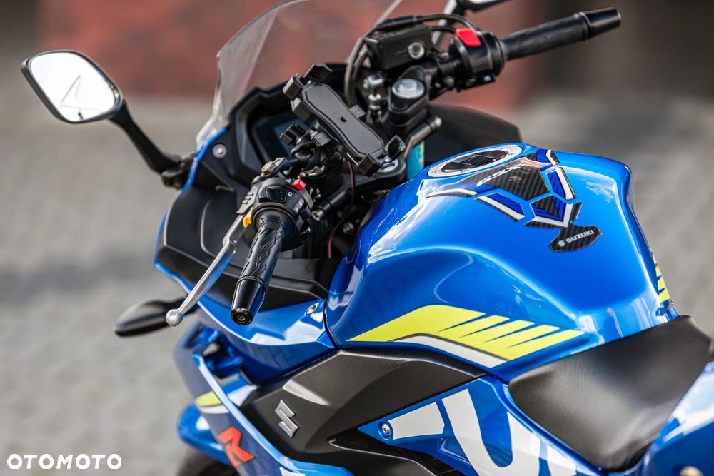 Suzuki GSX-R - 18