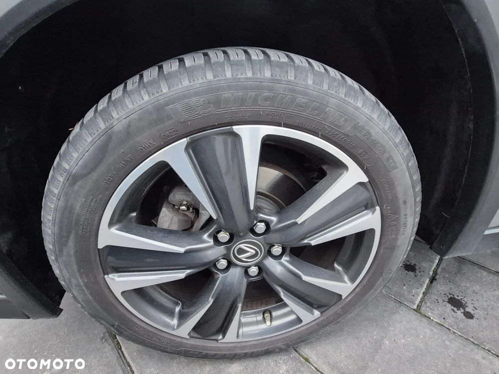 Lexus UX 250h GPF Business Edition 2WD - 13