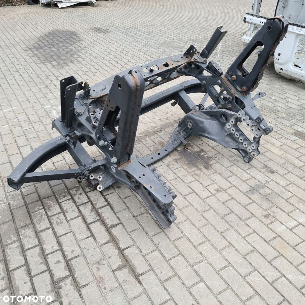 Wzmocnienie ramy kabina Strefa Zgniotu Actros MP 4 - 15