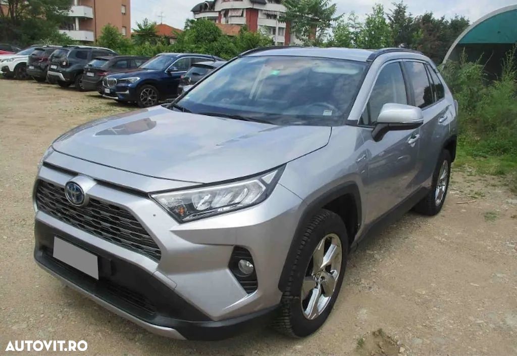 Toyota RAV4 - 1