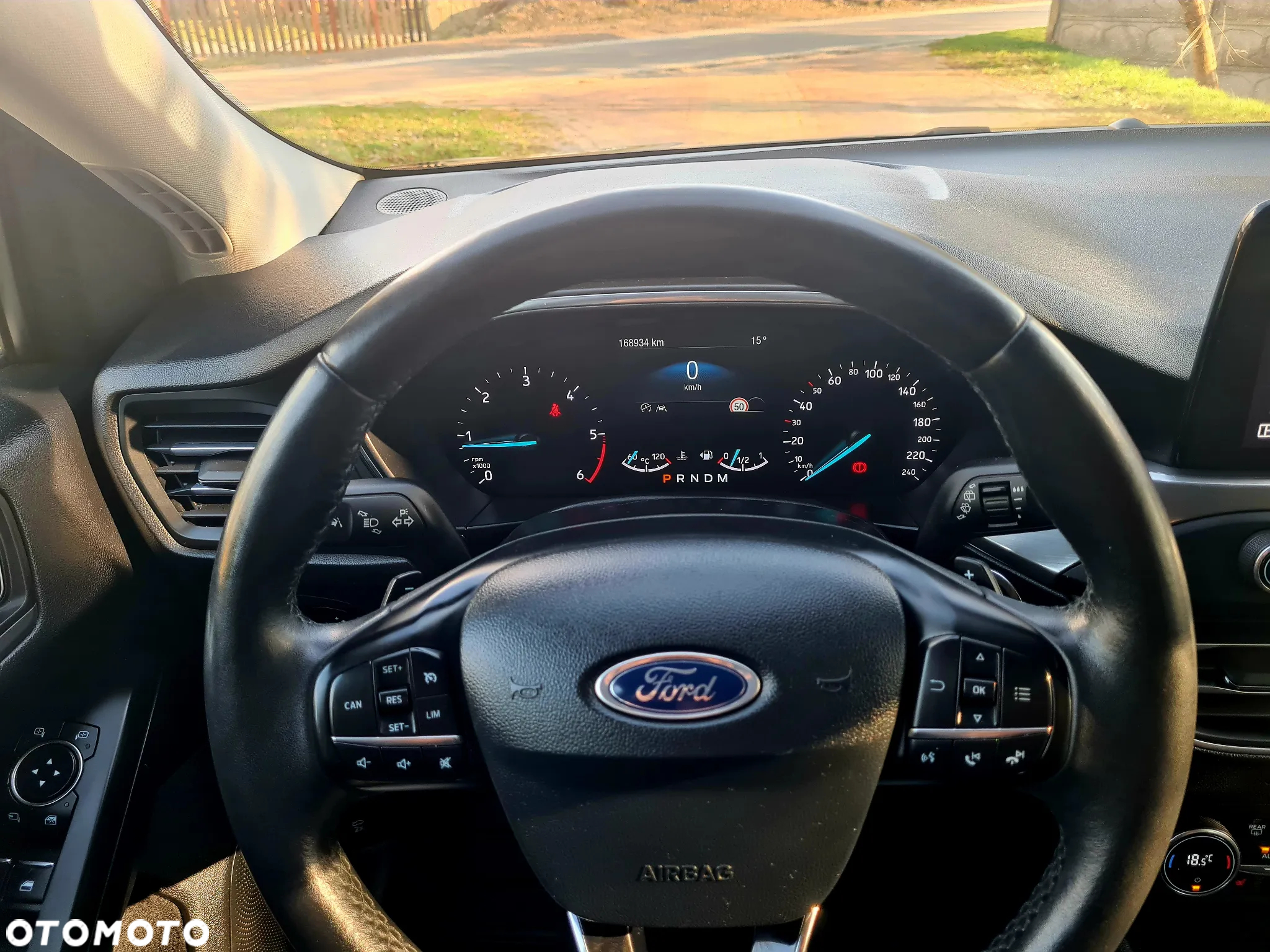 Ford Focus 2.0 EcoBlue Titanium Business - 34