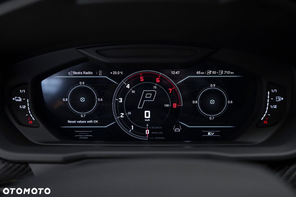 Lamborghini Urus - 30