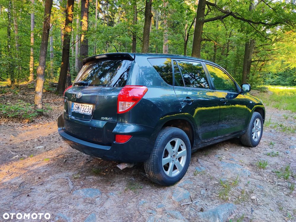 Toyota RAV4 2.0 4x4 - 5