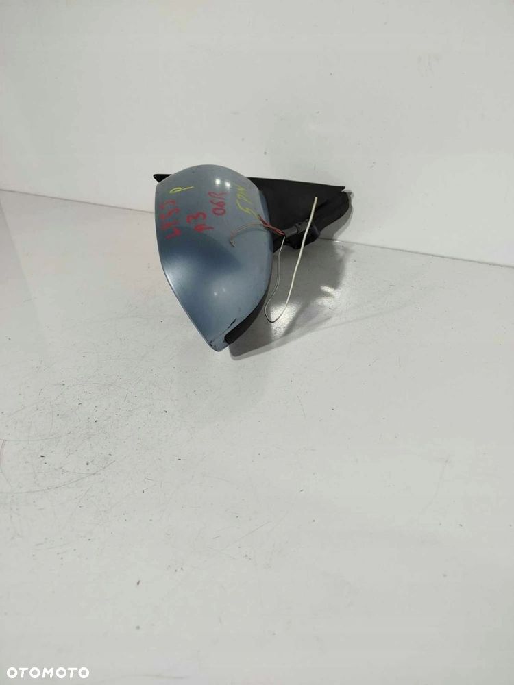 LUSTERKO PRAWE PRZEDNIE AUDI A3 8P 05-08 5 PIN - 2