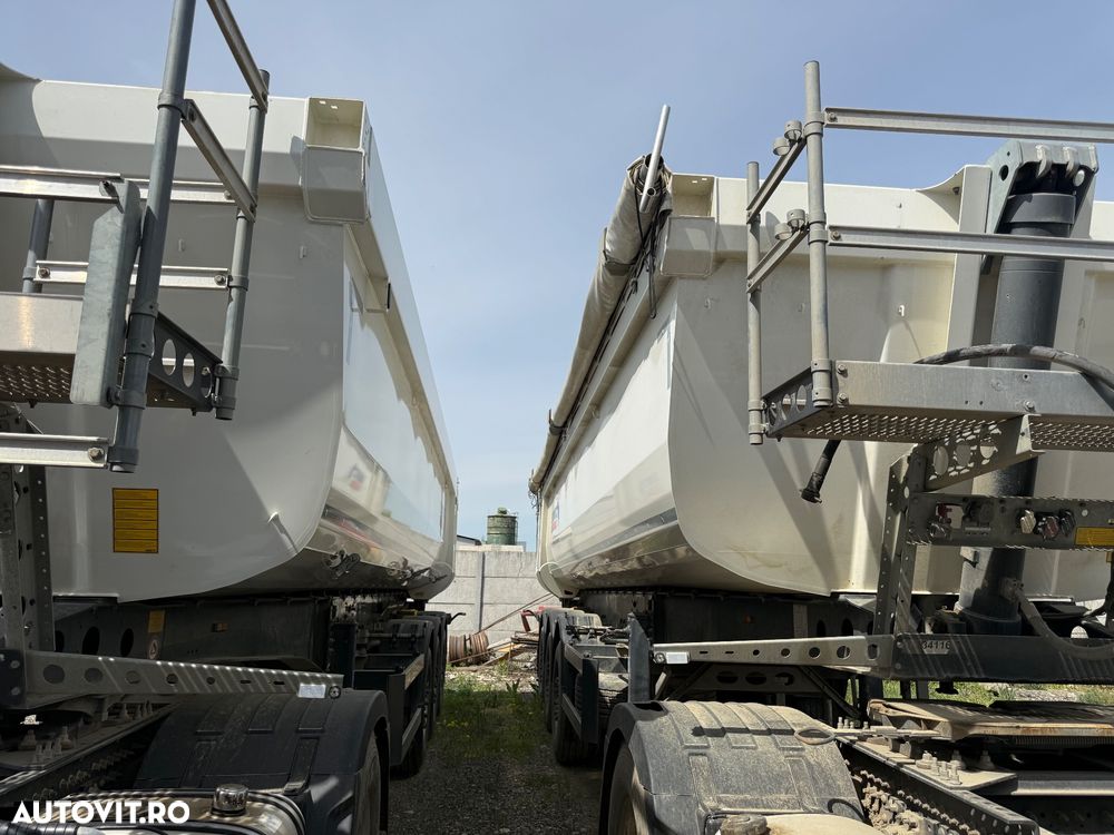 Schmitz CARGOBULL - 4