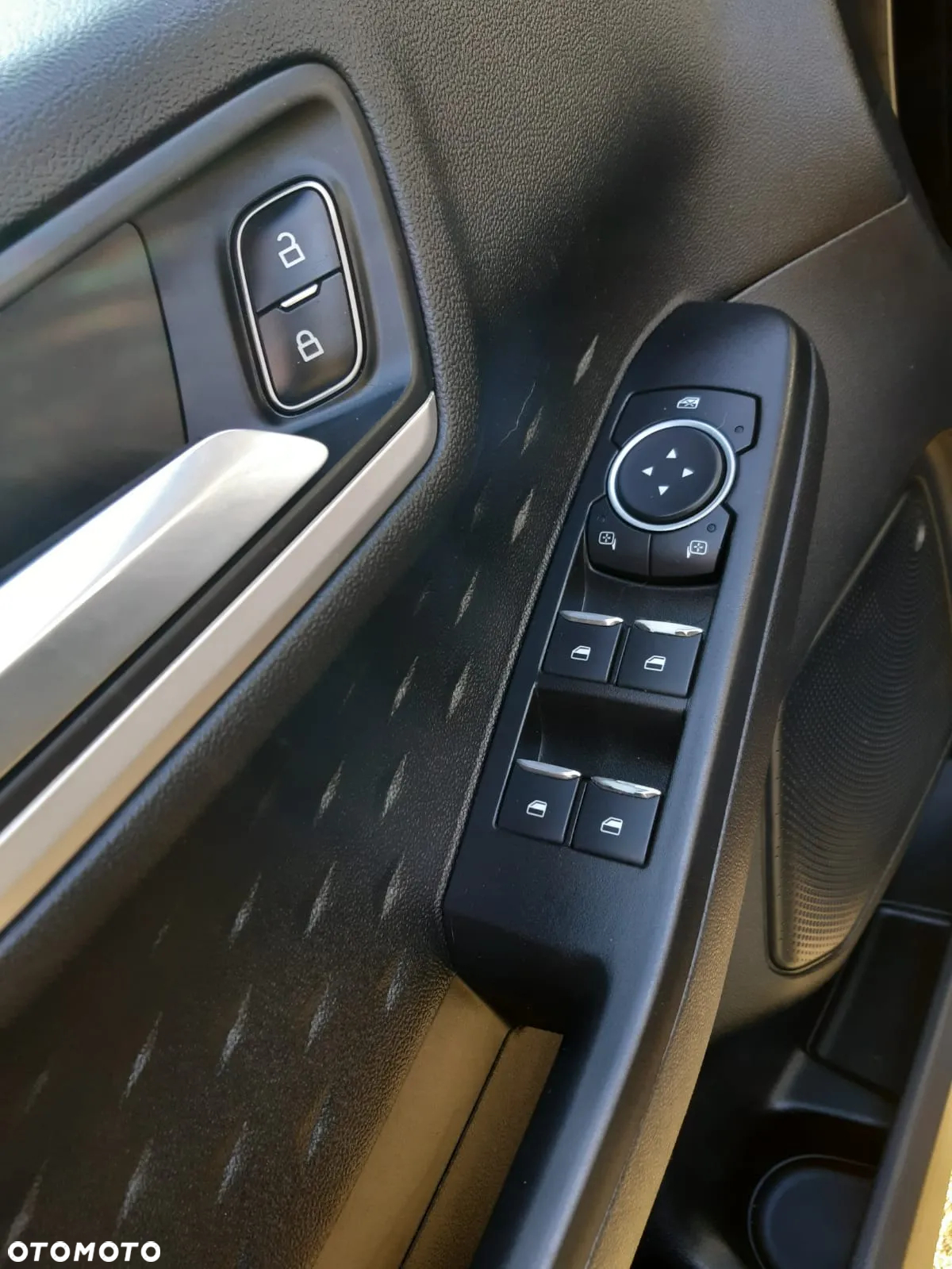 Ford Escape - 13