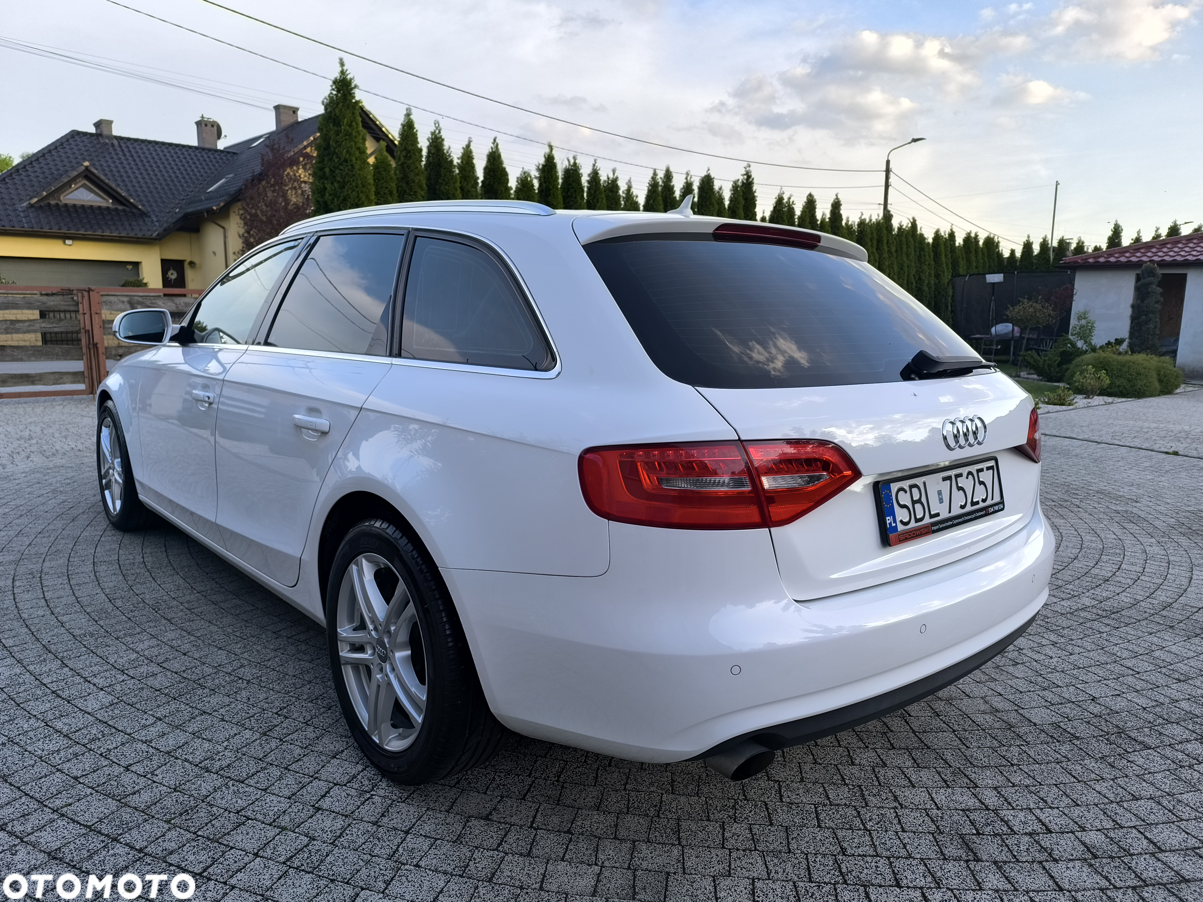 Audi A4 Avant 1.8 TFSI Ambiente - 10