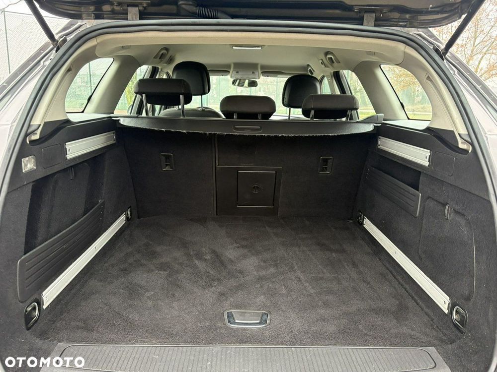 Opel Astra 1.7 CDTI DPF ecoFLEX TourerStart/Stop 105g Sport - 11