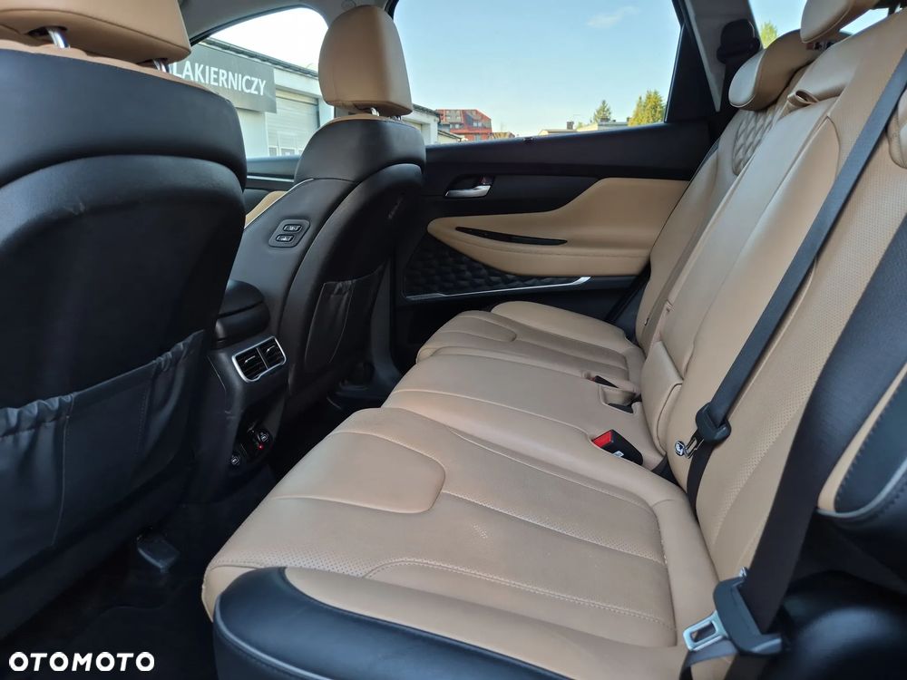 Hyundai Santa Fe - 12