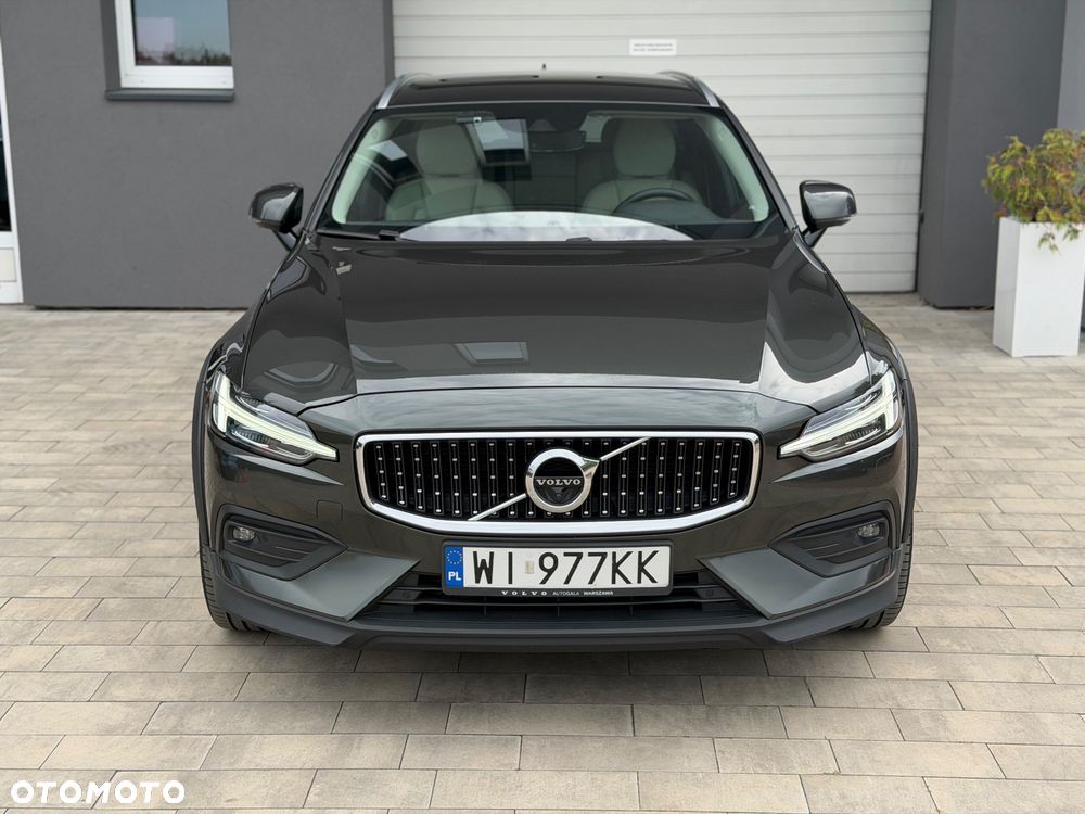 Volvo V60 Cross Country D4 AWD - 3