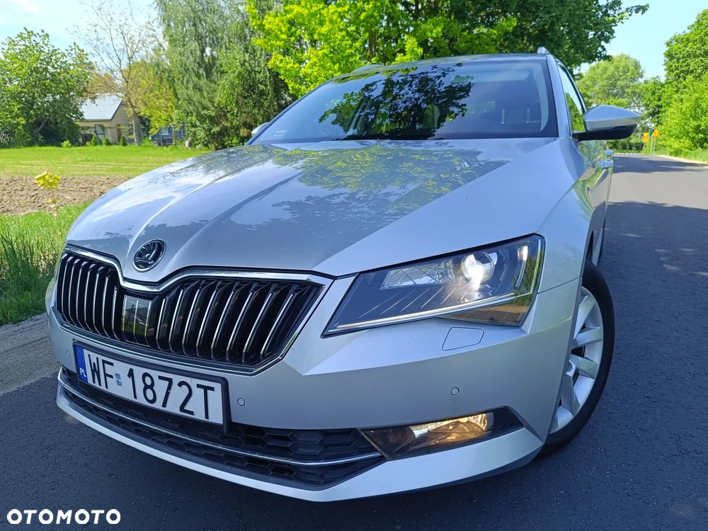 Skoda Superb 2.0 TDI Ambition - 2