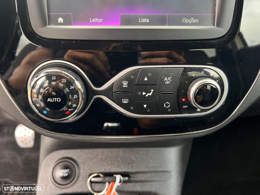 Renault Captur 1.5 dCi Exclusive - 18
