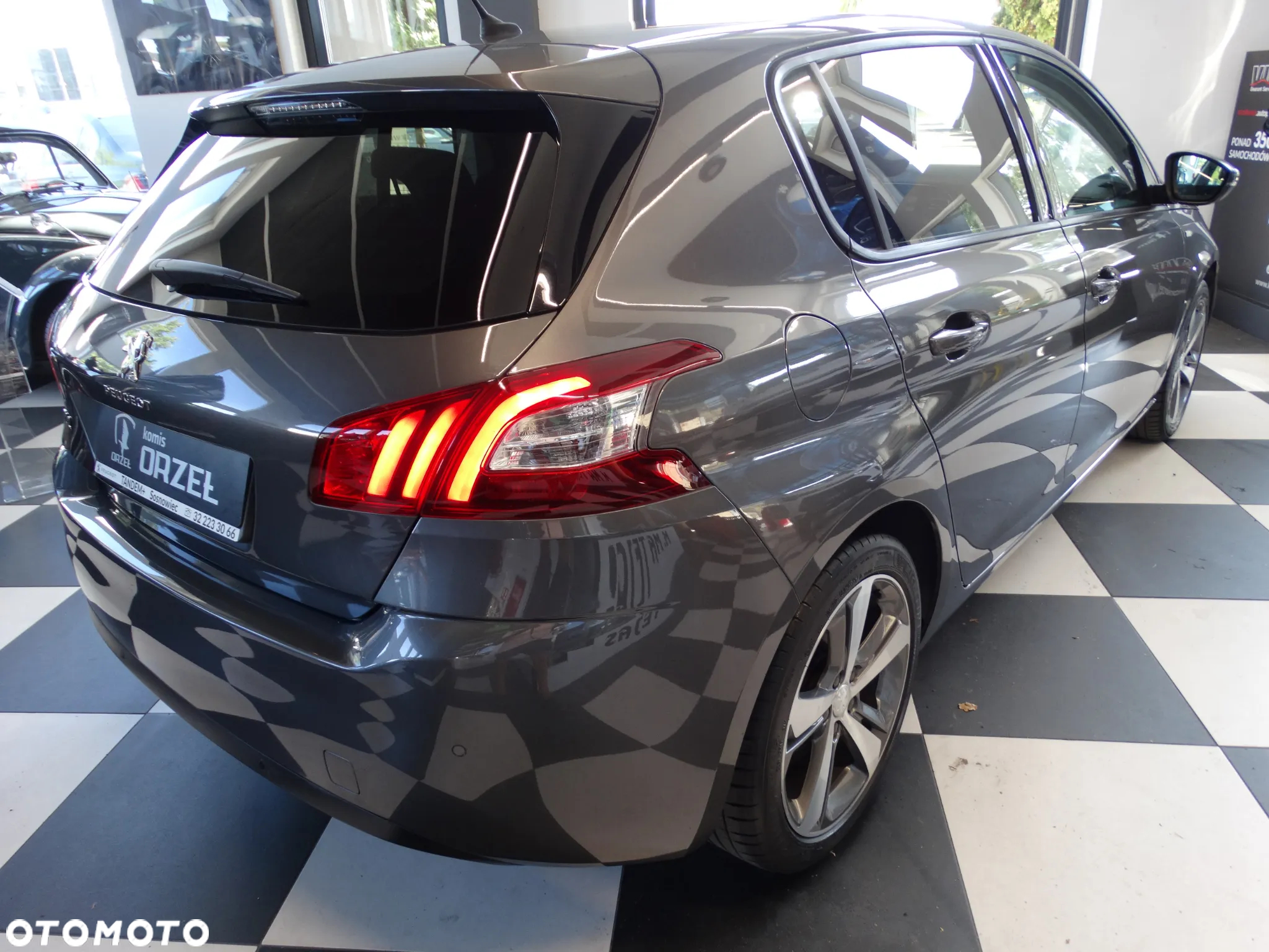 Peugeot 308 1.2 PureTech Style S&S - 16