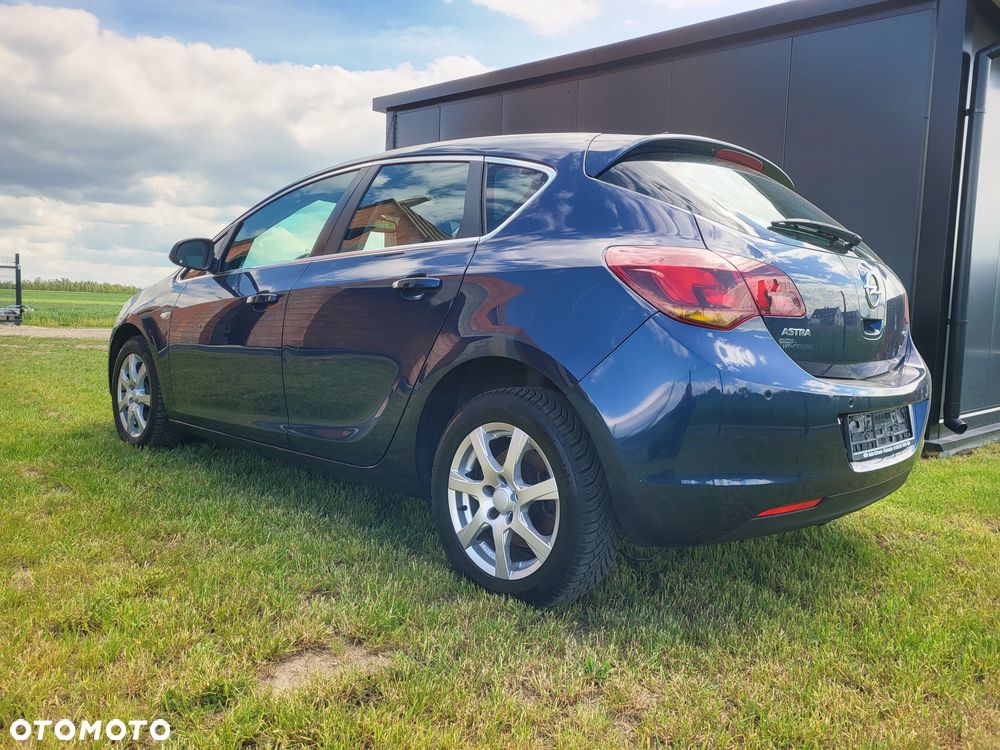 Opel Astra 1.7 CDTI DPF Edition Sport - 4