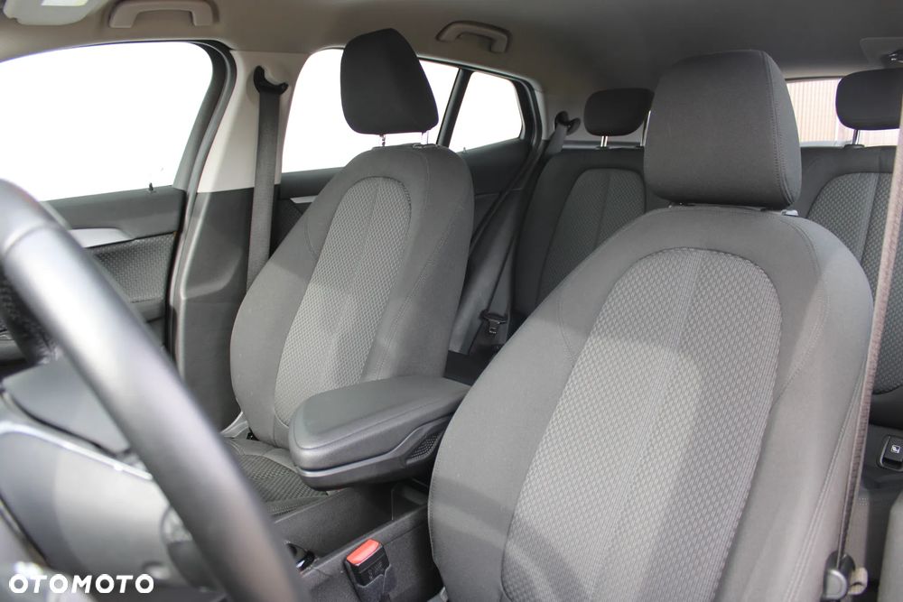 BMW X2 sDrive18i - 22