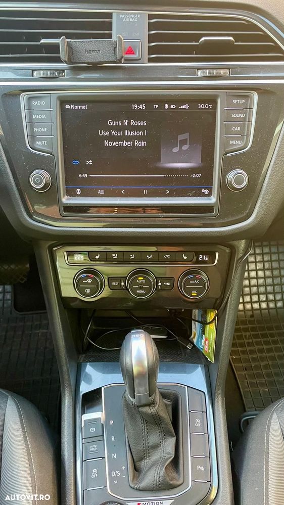 Volkswagen Tiguan 2.0 TDI 4Mot DSG Comfortline - 8