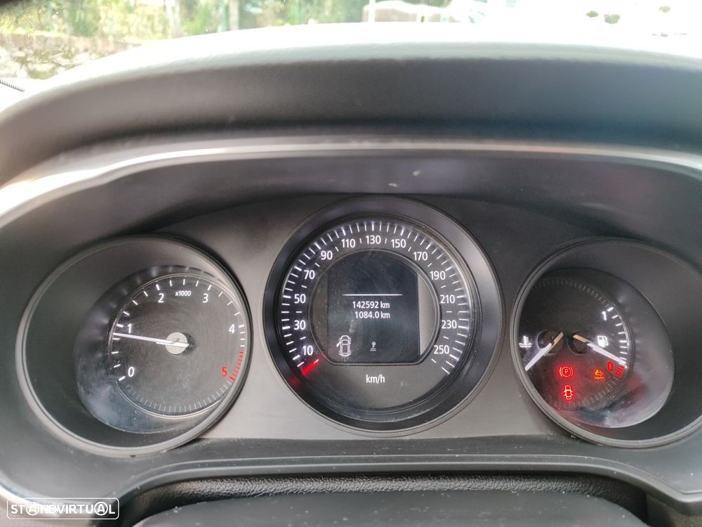 Renault Mégane 1.5 Blue dCi Limited - 14