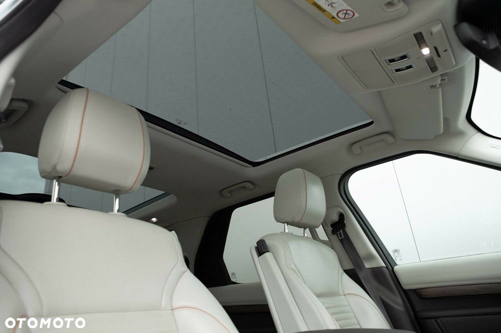 Land Rover Discovery - 29