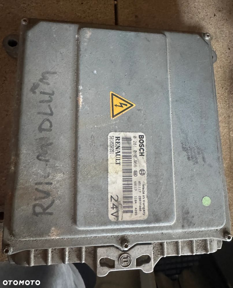 Sterownik silnika Renault 5010550351 Bosch 0 281 010 966 - 1