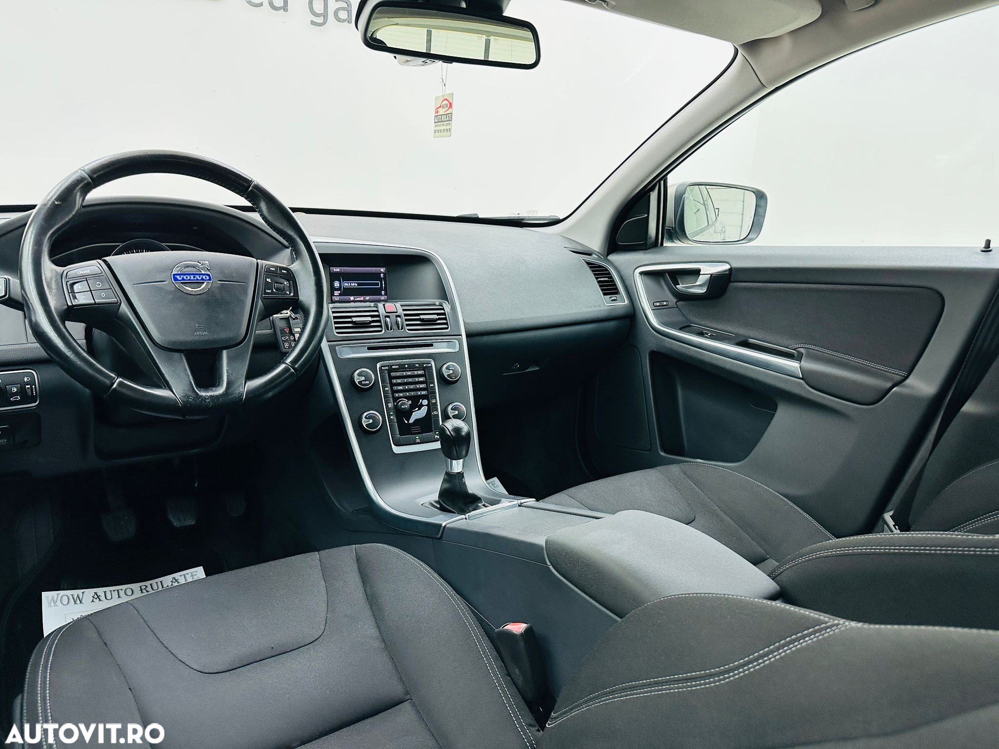 Volvo XC 60 - 24