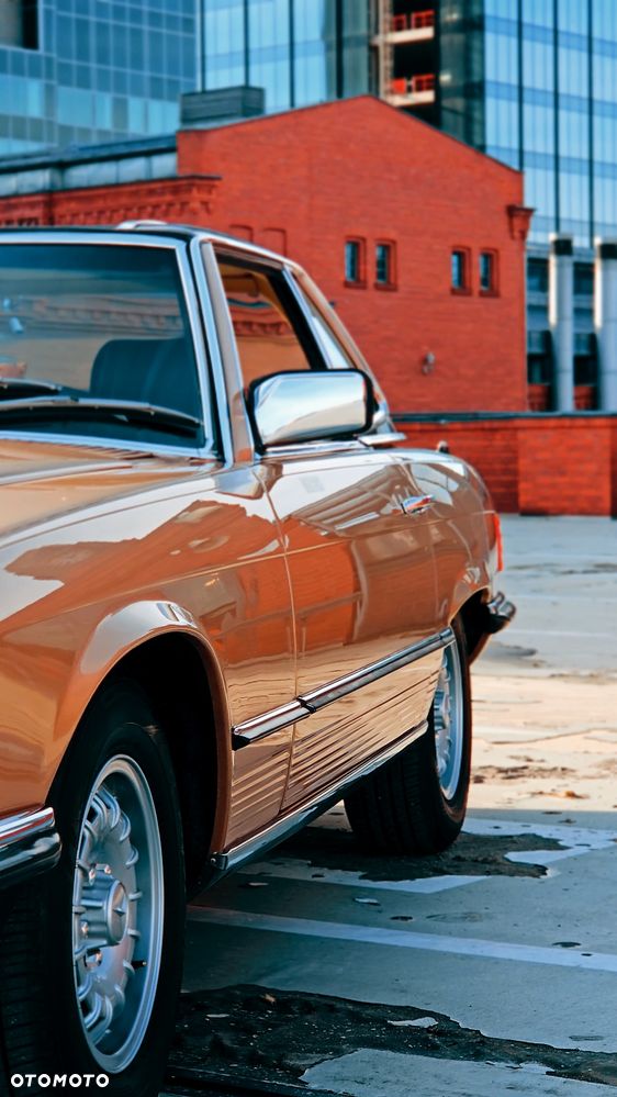 Mercedes-Benz SL - 24