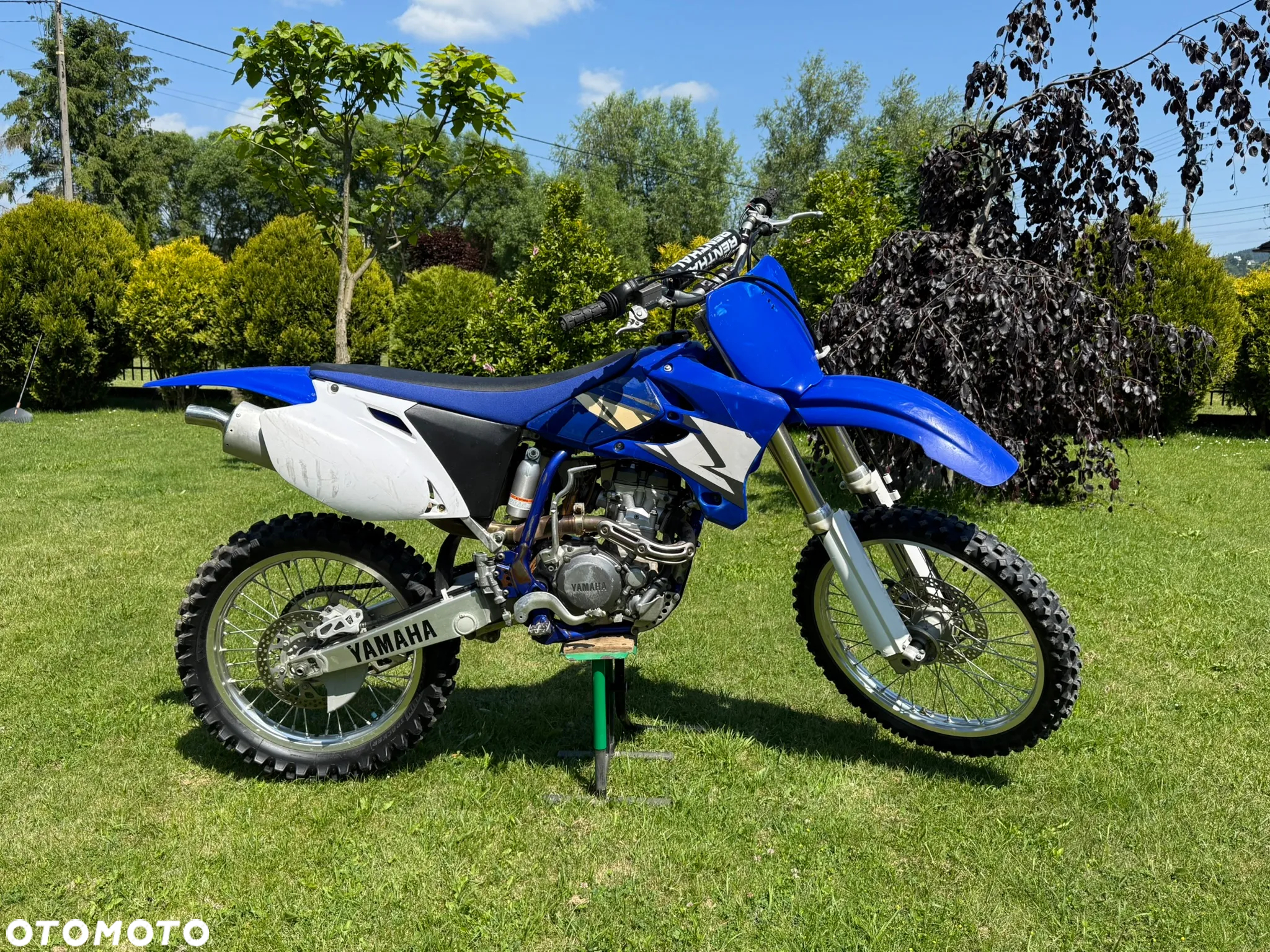 Yamaha YZF - 2