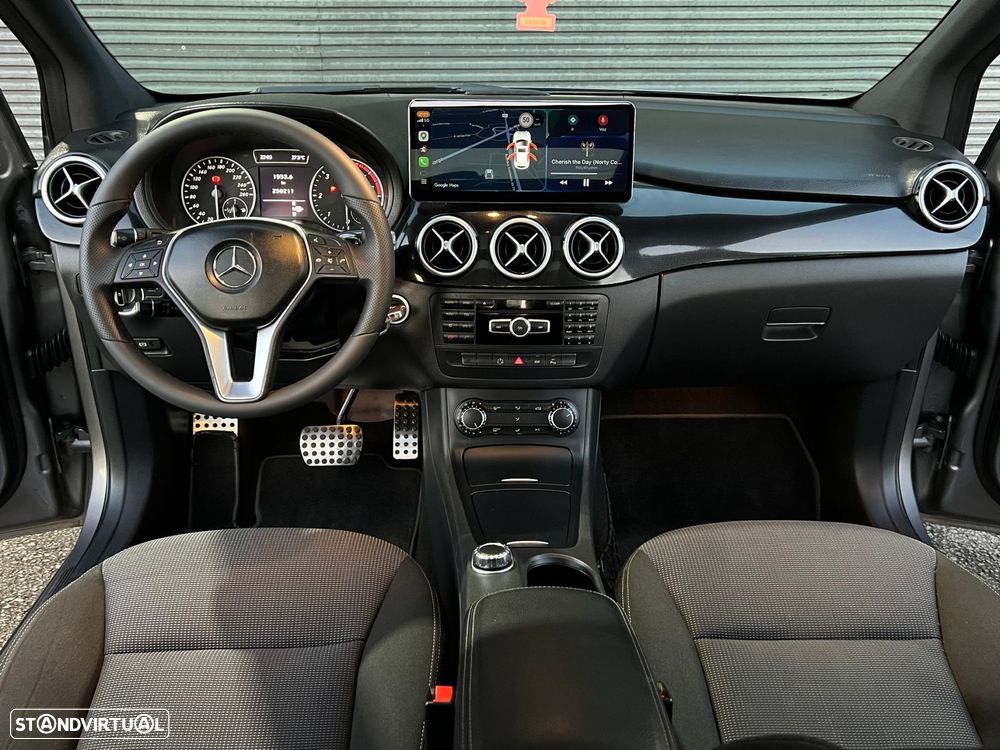 Mercedes-Benz B 180 CDI BlueEFFICIENCY Aut. - 17