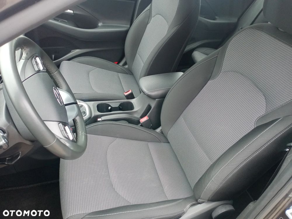 Hyundai i30 1.6 D Comfort - 8