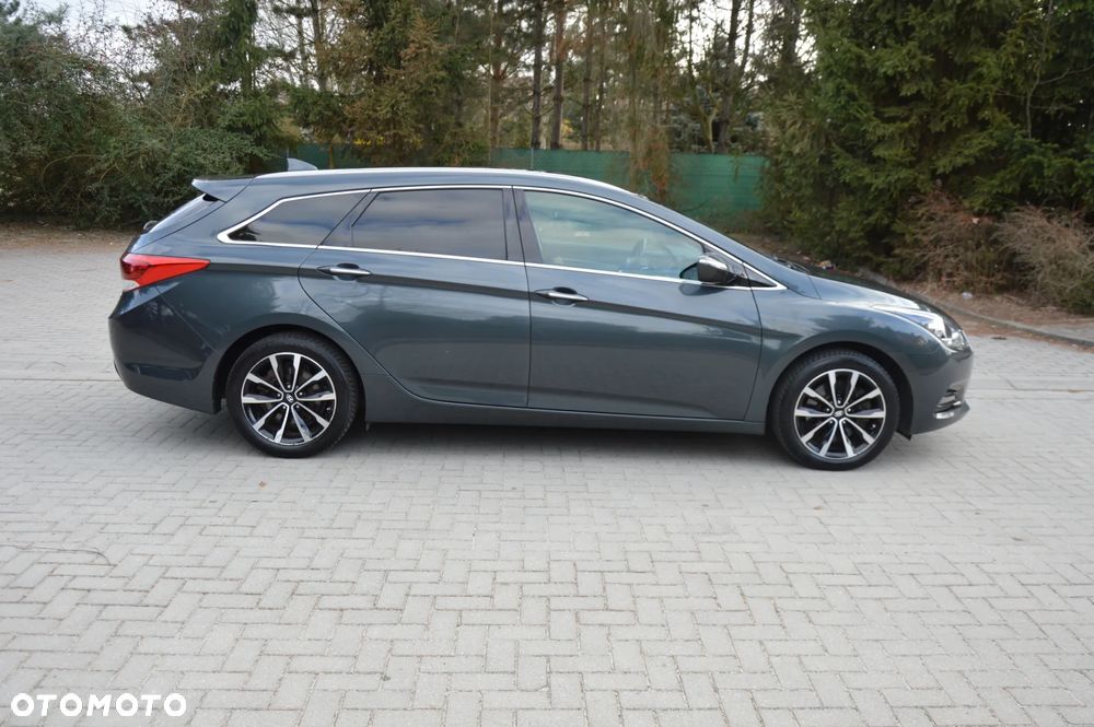 Hyundai i40 Kombi blue 1.7 CRDi DCT Premium - 9