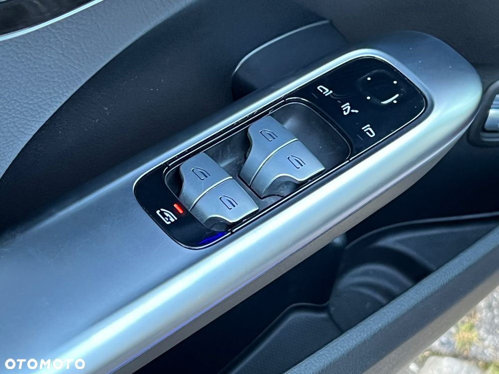 Mercedes-Benz Klasa C 220 d mHEV Avantgarde - 11