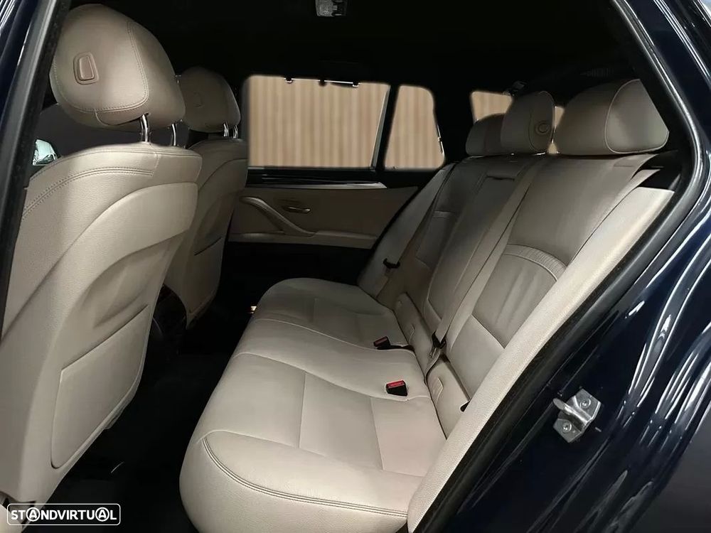 BMW 530 d Line Luxury Auto - 12