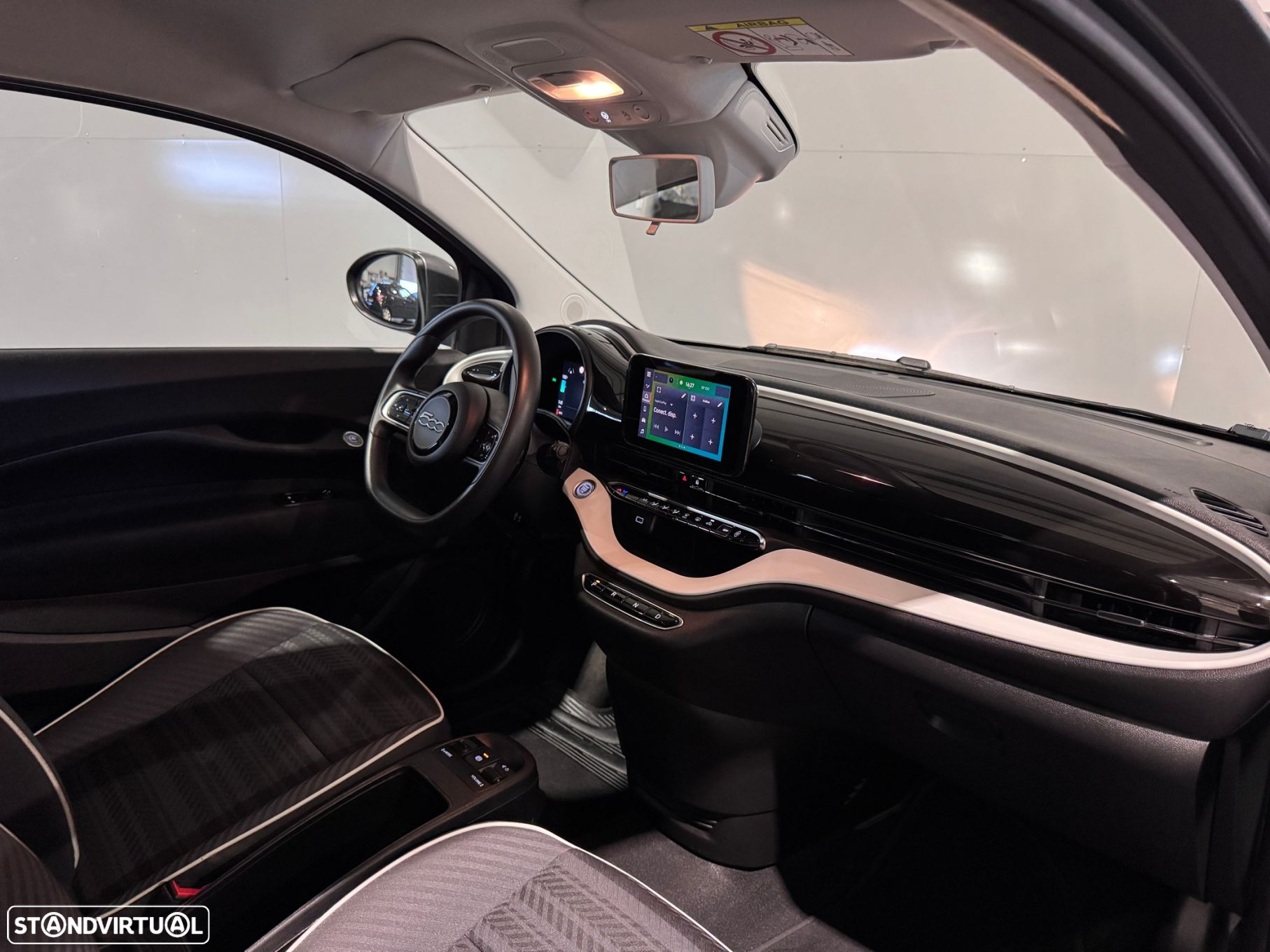 Fiat 500e Action - 57