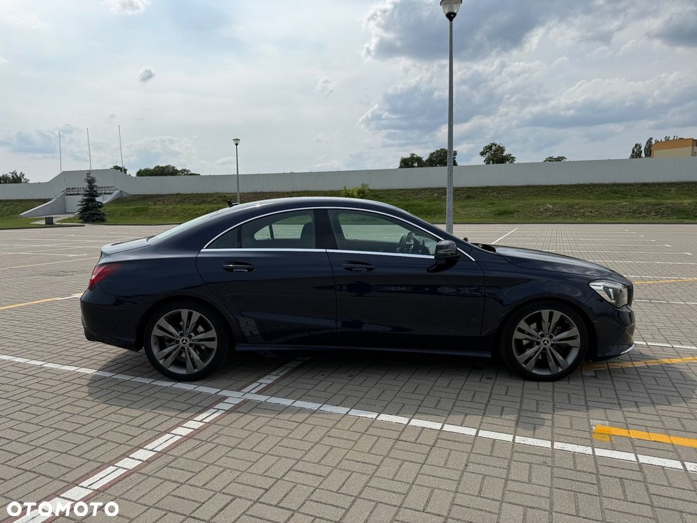 Mercedes-Benz CLA 200 d 7G-DCT - 4