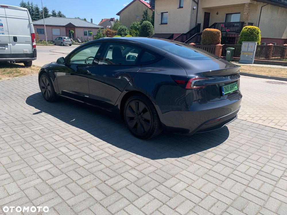Tesla Model 3 AWD - 10
