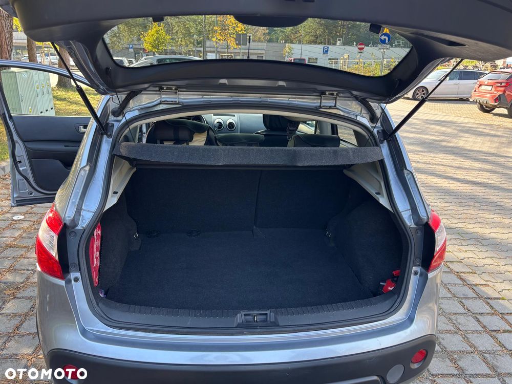 Nissan Qashqai 2.0 Tekna CVT - 7
