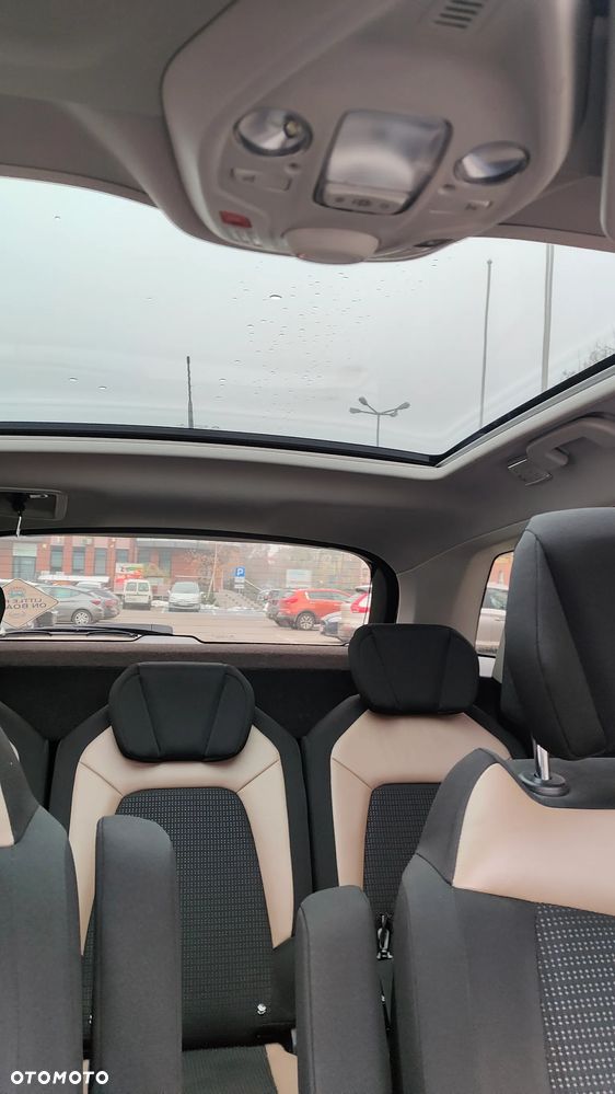 Citroën C4 Picasso 1.6 THP Exclusive - 19